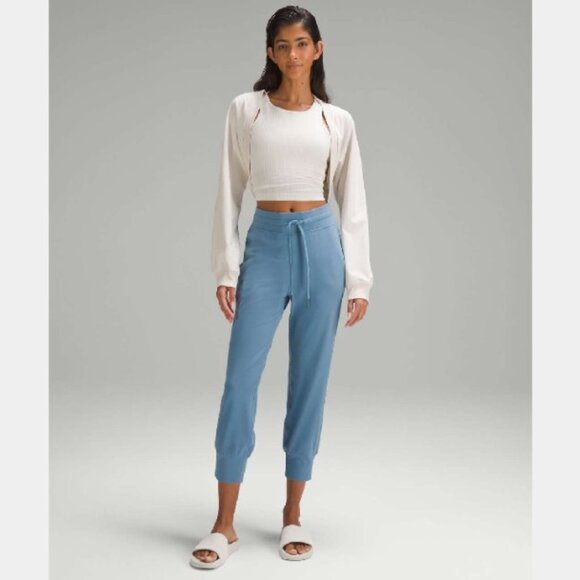 Lululemon women's size 12 Ready to Rulu high rise cropped blue jogger pants - Picture 1 of 13